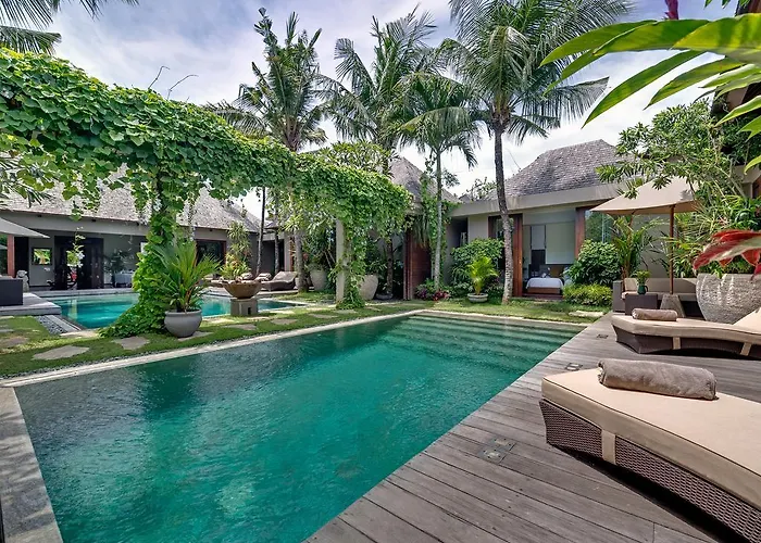 Eshara Seminyak (Bali)